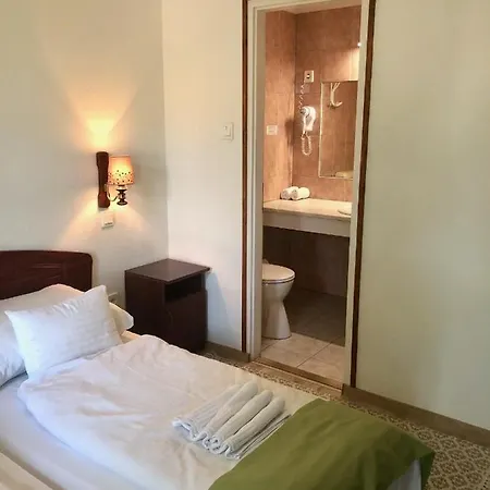 Viktoria Affittacamere Balatonalmádi