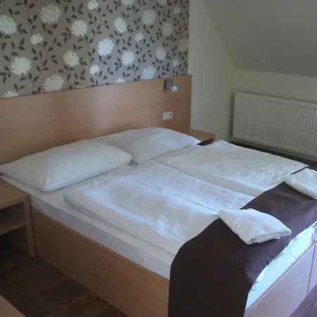 Affittacamere Viktoria Balatonalmádi