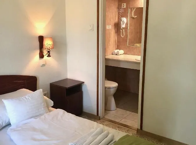 Viktória Casa de hóspedes Balatonalmádi