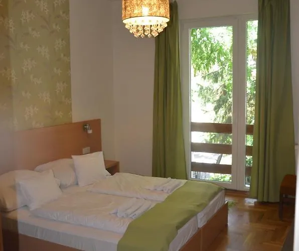 Viktória Casa de hóspedes 3*