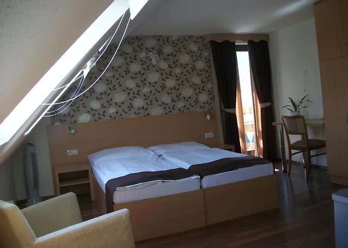 Viktória 3* Balatonalmádi